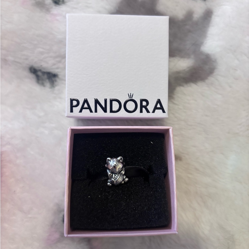 Pandora Silver Cat Charm with Meow Disc - Picture 2 of 3